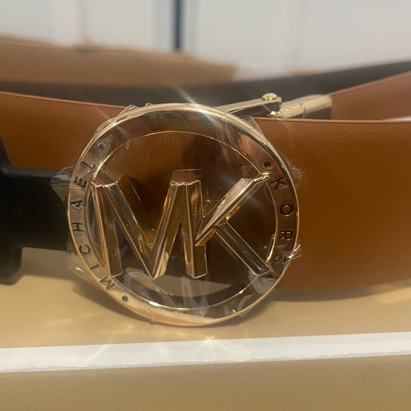 Bell - Picture 4 of 5